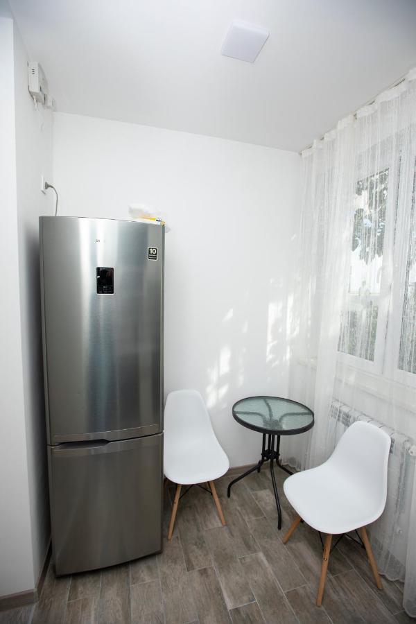 Modern Apartment In The Center With The View Of The Majestic Ararat Erivan Exterior foto